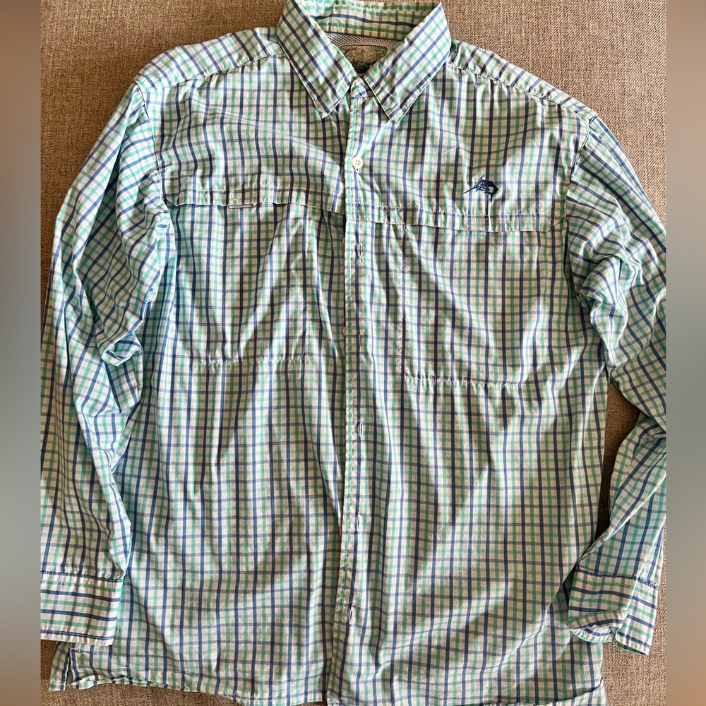 Mens worldwide sportsman fishing shirt